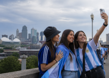 La calma y la expectativa marcan el inicio del Mundial 2026 en Kansas