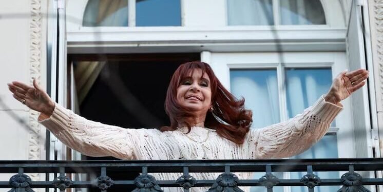 La Justicia decidió prorrogar la prisión domiciliaria de Cristina Kirchner