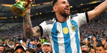 La selección argentina entre el notable rendimiento de Messi y la búsqueda de un funcionamiento colectivo mejorado