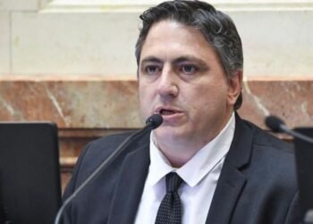 Un exlegislador desafía a Milei e Insfrán a suprimir las retenciones en Formosa