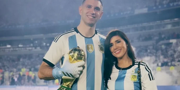 Revelan detalles sobre la lesión del arquero Dibu Martínez durante el Mundial