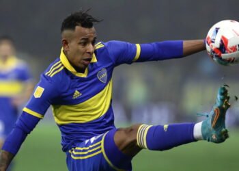 Sebastián Villa se incorpora a Boca tras la revisión médica y firmará contrato