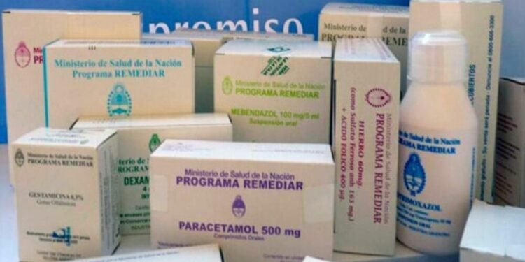 Analizan el impacto del fin del Plan Remediar y otorgarán un plazo a las provincias para afrontar el recorte