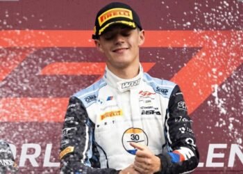 Nacho Montenegro: el piloto argentino que brilla en el Gran Turismo Europeo
