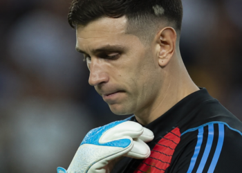El desafío de Emiliano Martínez en el Mundial: autocrítica y mirada al futuro