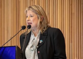 Monteoliva reconoció el incremento de suicidios en las Fuerzas y vinculó la situación al endeudamiento