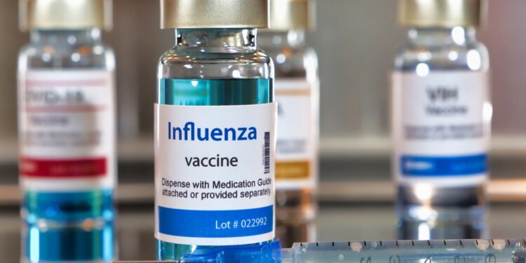 Se aprueba una innovadora vacuna contra la gripe basada en ARNm