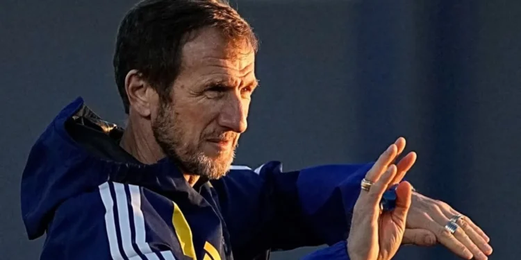 El dilema estratégico de Arruabarrena en Boca: cómo equilibrar las exigencias ante Platense sin frenar el impulso