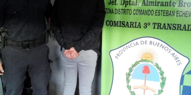 Detenido un sospechoso por el asalto a un comercio en 9 de Abril
