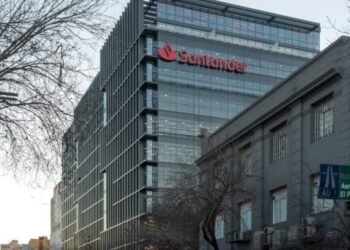 Vence el plazo para que bancos participen en el Programa de Desendeudamiento Familiar