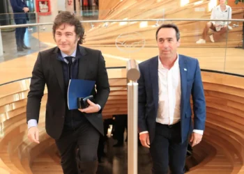 La estrategia de Milei y Galperín para minimizar el impacto del modelo económico