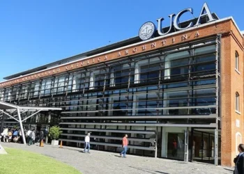 La UCA expone la problemática laboral de los jóvenes: 7 de cada 10 no tienen empleo o lo ejercen de manera informal