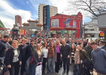 Karina Milei incorpora a Diego Santilli a las actividades de LLA en CABA junto a Pilar Ramírez