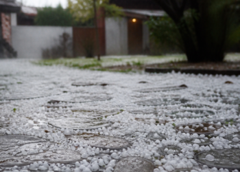 Impactante tormenta de granizo en Córdoba: el invierno se despide con fuertes lluvias