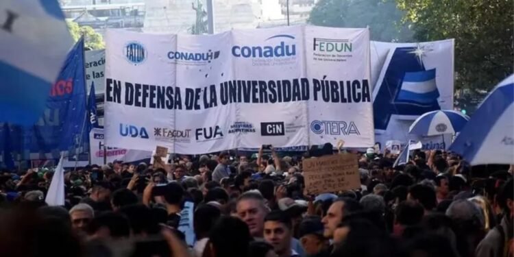 Paro nacional docente: duración de las clases en las universidades