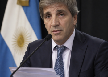 Caputo presentó ante la SEC un informe clave para volver al mercado: qué información incluye