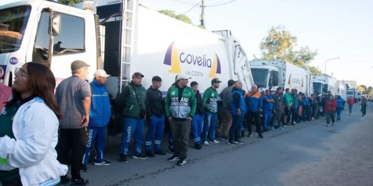 La Ciudad no contempla indemnizaciones y crece la tensión con Camioneros por la recolección de residuos